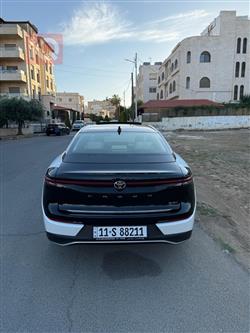 تۆیۆتا کراون